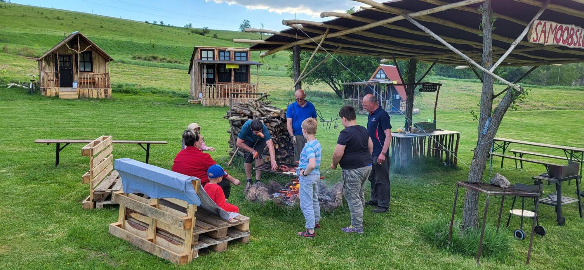 Altana Letnia Nr2 - Herbergerowka Agroturystyka Na Wsi Sloszow Zewnętrze zdjęcie